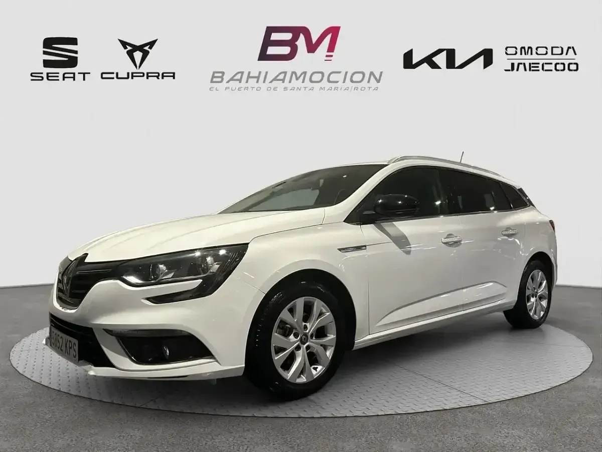 Käytetty Renault Mégane GT Line GT-Line 130 HP (95 kW) 2018 Valkoinen Farmari