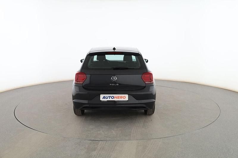 Usado VW Polo Edition 80 CV (58 kW) 2021 Gris Utilitario