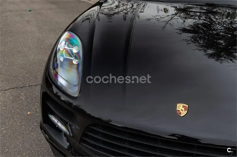 Usado Porsche Macan 245 CV (180 kW) 2021 Negro SUV