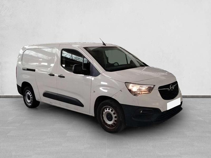 Usado Opel Combo Life Edition 102 CV (75 kW) 2022 Blanco Monovolumen