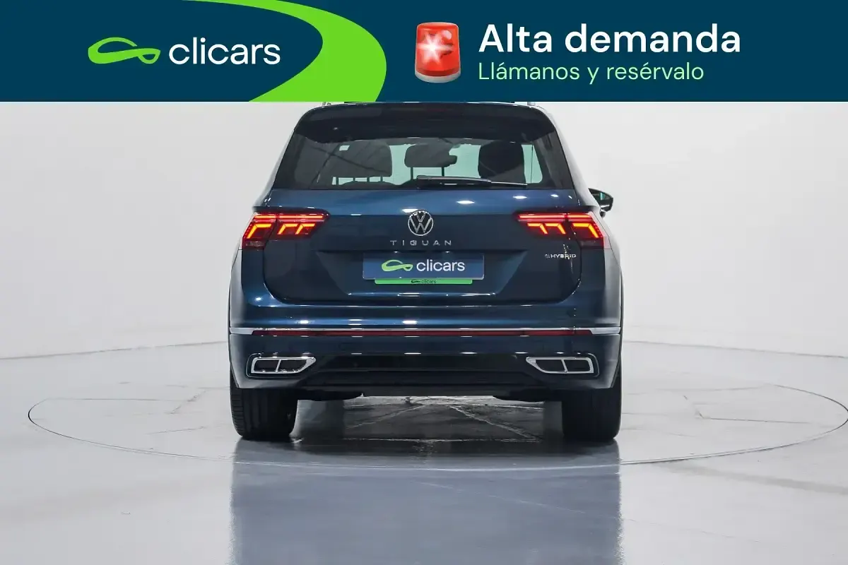 Usado VW Tiguan R-line 245 CV (180 kW) 2023 Azul SUV