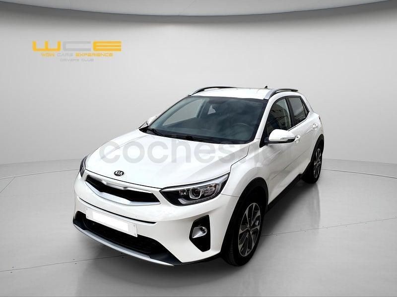 Usado Kia Stonic 120 CV (88 kW) 2019 Blanco SUV