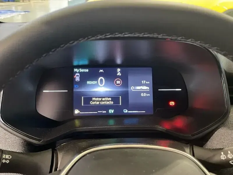 Nuevo Renault Clio V Techno 143 CV (105 kW) 2025 Blanco Berlina