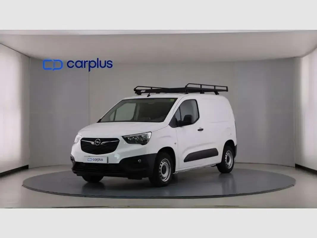 Usado Opel Combo 102 CV (75 kW) 2022 Blanco Monovolumen
