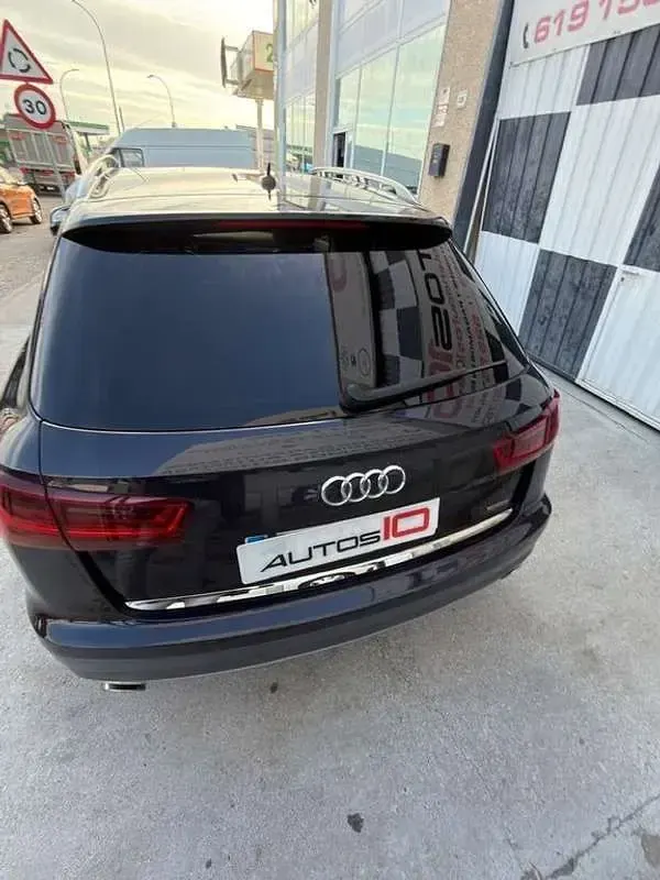 Usado Audi A6 Allroad 218 CV (160 kW) 2016 Azul Familiar