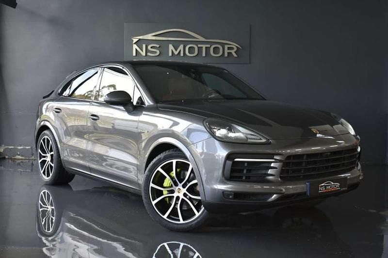 Usado Porsche Cayenne 462 CV (339 kW) 2020 Gris SUV