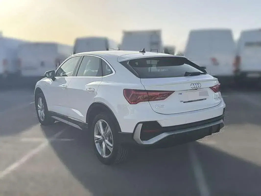 Usado Audi Q3 150 CV (110 kW) 2022 Blanco SUV
