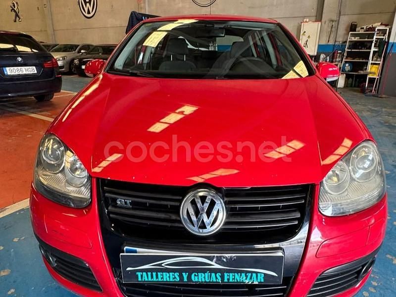 Rojo Usado 2008 VW Golf VI GT Berlina | 6500 € (Precio justo) - Imagen 1/4