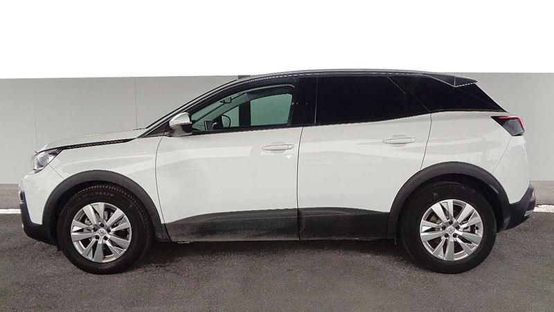 Usado Peugeot 3008 Access 131 CV (96 kW) 2019 Monovolumen