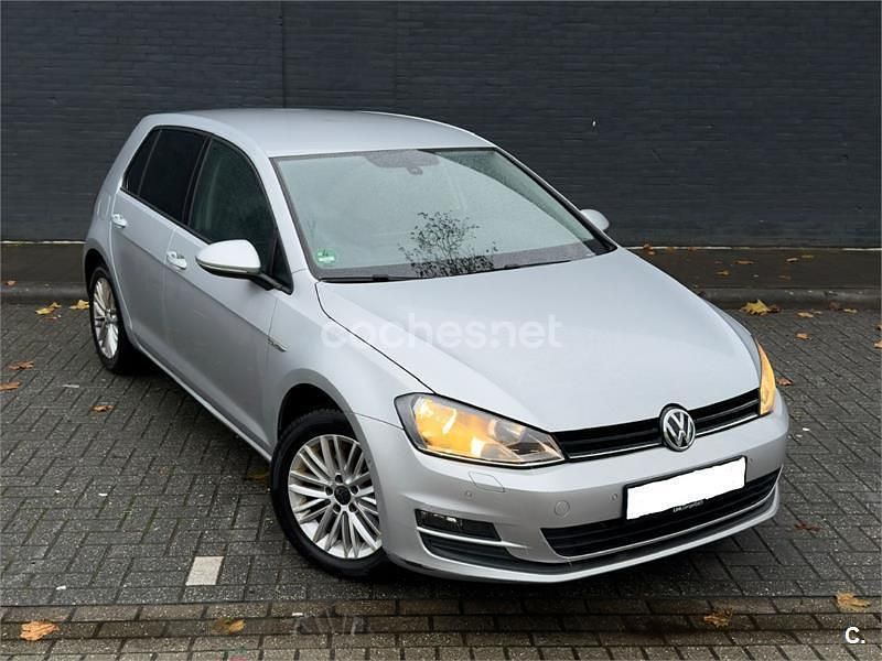 Usado VW Golf VII Edition 105 CV (77 kW) 2014 Gris / plata Berlina