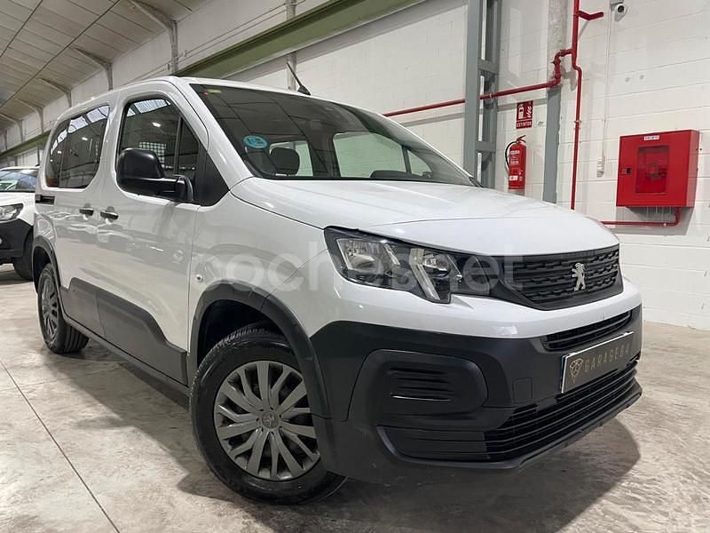 Blanco Usado 2022 Peugeot Rifter Active Monovolumen | 10.990 € (Super precio) - Imagen 1/4