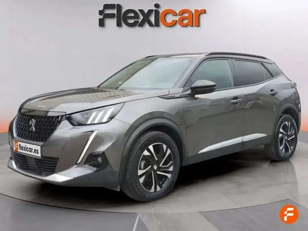Usado Peugeot 2008 GTi 131 CV (96 kW) 2021 Gris SUV