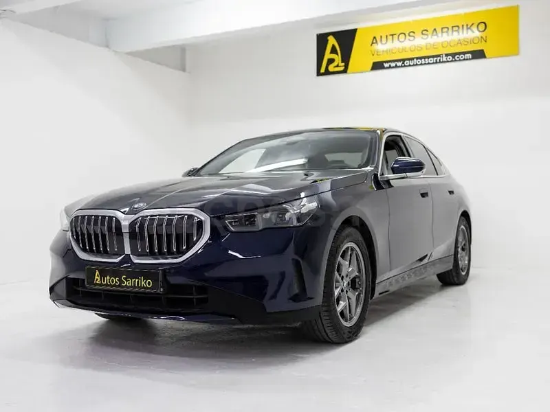 Usado BMW 520 197 CV (144 kW) 2024 Azul Berlina