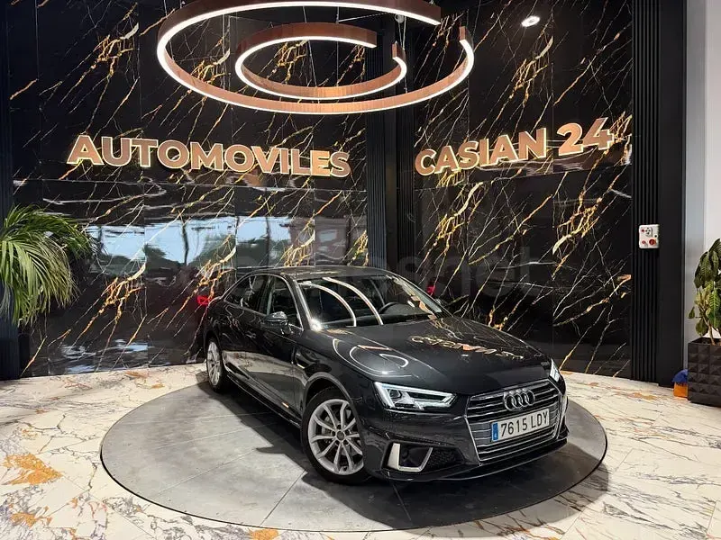 Usado Audi A4 S-Line 204 CV (150 kW) 2020 Gris / plata Berlina