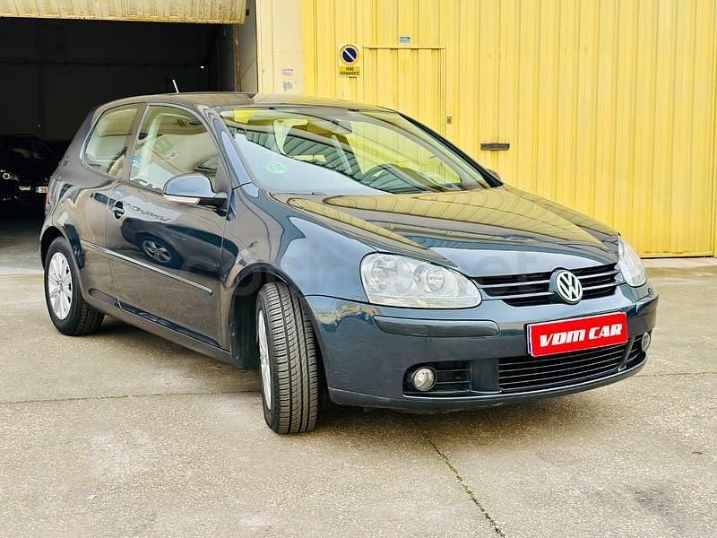 Usado VW Golf V Sportline 102 CV (75 kW) 2007 Azul Berlina