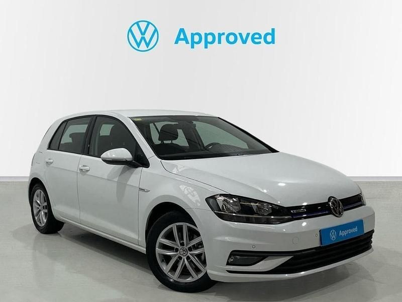 Usado VW Golf VIII Edition 130 CV (95 kW) 2020 Blanco Berlina