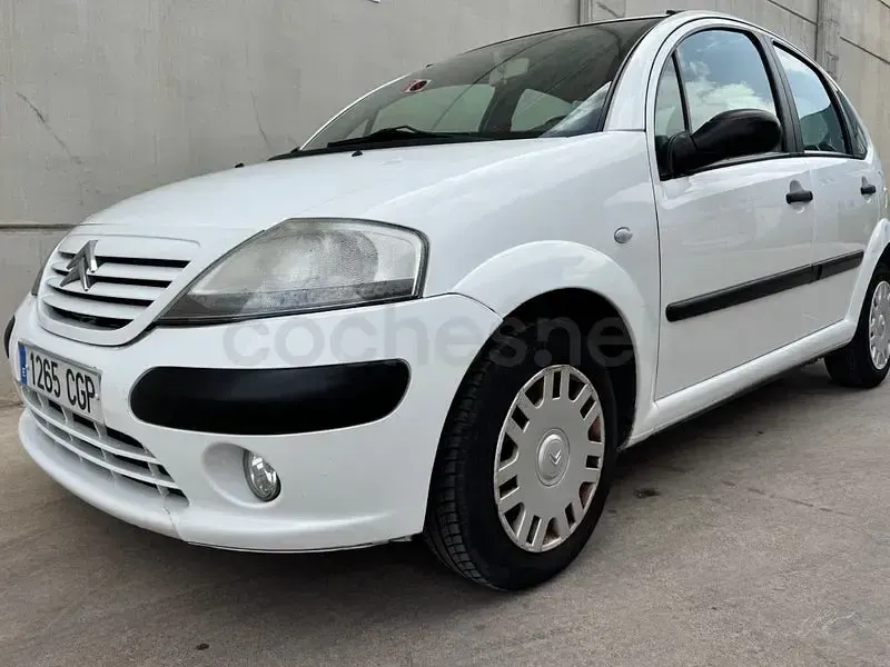 Usado Citroën C3 75 CV (55 kW) 2003 Blanco Berlina
