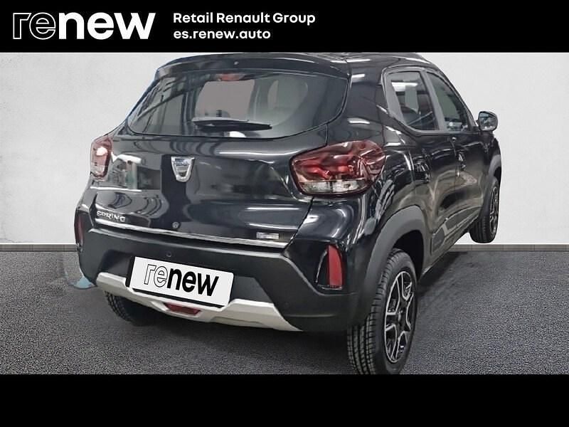 Usado Dacia Spring Comfort Plus 33 kW (45 CV) 2022 Negro Utilitario