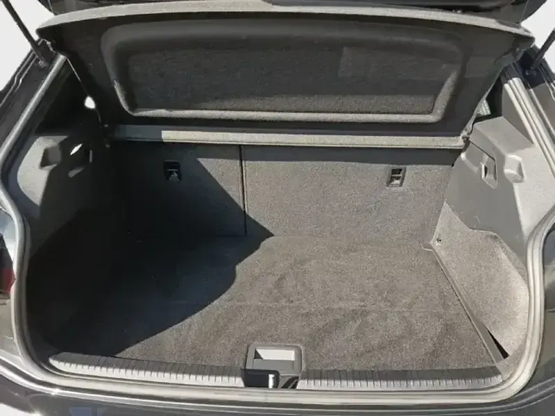 Usado Cupra Born VZ 239 kW (326 CV) 2025 Utilitario