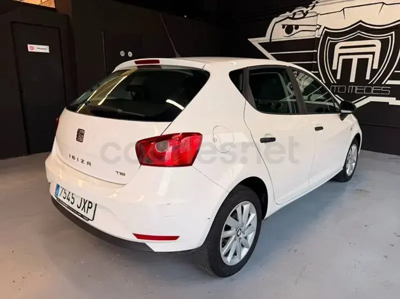 Usado Seat Ibiza SC Reference 90 CV (66 kW) 2017 Blanco Utilitario