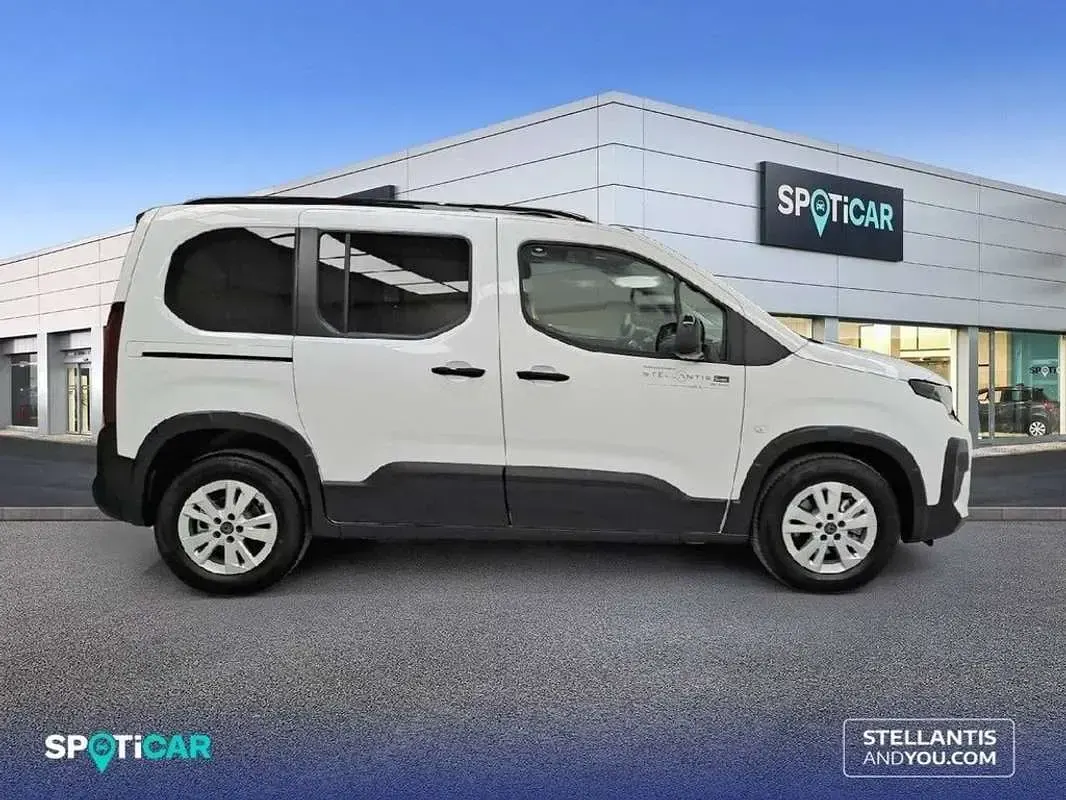 Nuevo Peugeot Rifter Allure 101 CV (74 kW) 2026 Blanco Monovolumen