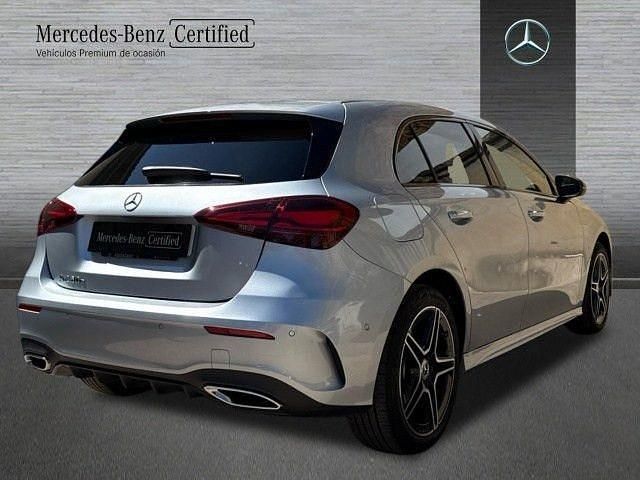Usado Mercedes A250 AMG line 218 CV (160 kW) 2025 Plata hightech