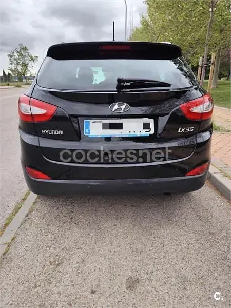 Usado Hyundai ix35 135 CV (99 kW) 2013 Negro SUV