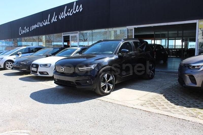 Usado Volvo XC40 Core 169 kW (231 CV) 2022 Eléctrico SUV