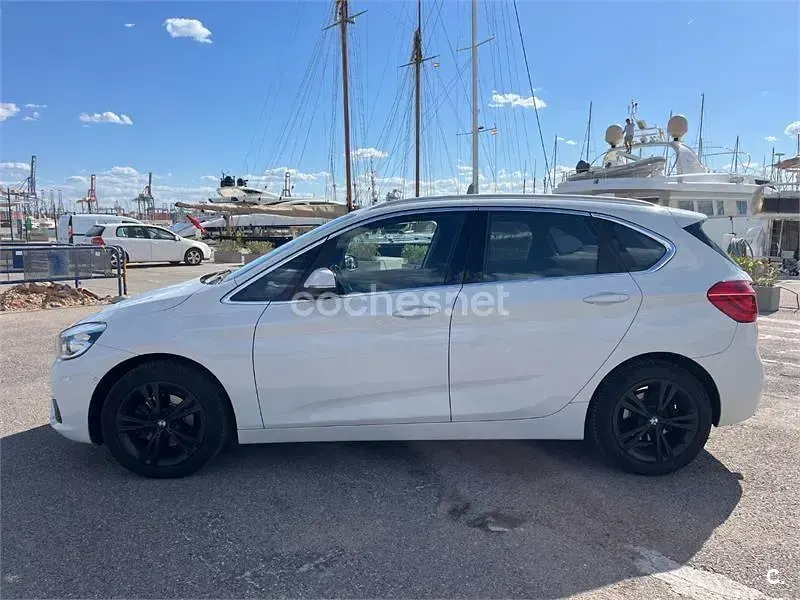 Usado BMW 216 Active Tourer Comfort Edition 116 CV (85 kW) 2016 Blanco Monovolumen