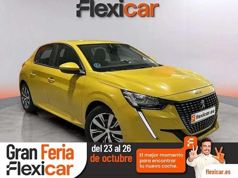 Usado Peugeot 208 Active 102 CV (75 kW) 2020 Amarillo Utilitario