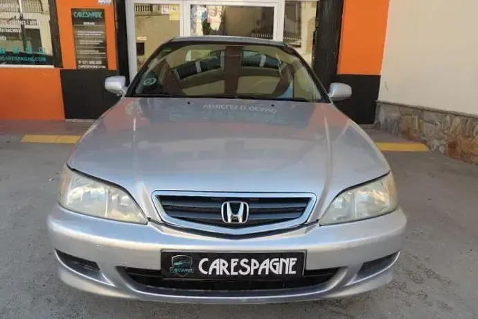 Usado Honda Accord ES 136 CV (100 kW) 2001 Berlina