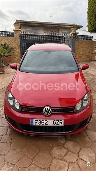 Usado VW Golf VI GTI 210 CV (154 kW) 2010 Rojo Utilitario