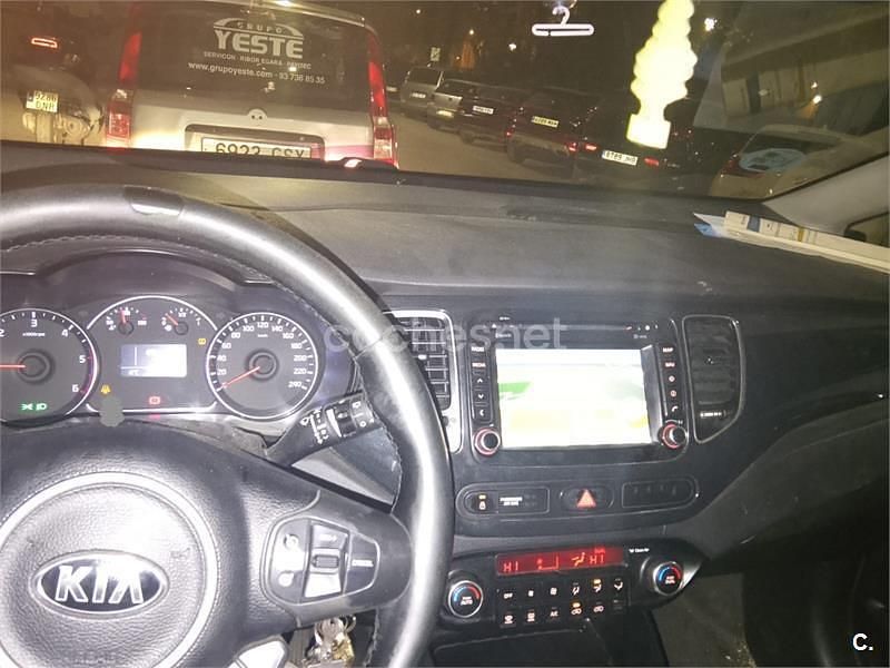 Usado Kia Carens 115 CV (84 kW) 2016 Blanco Monovolumen