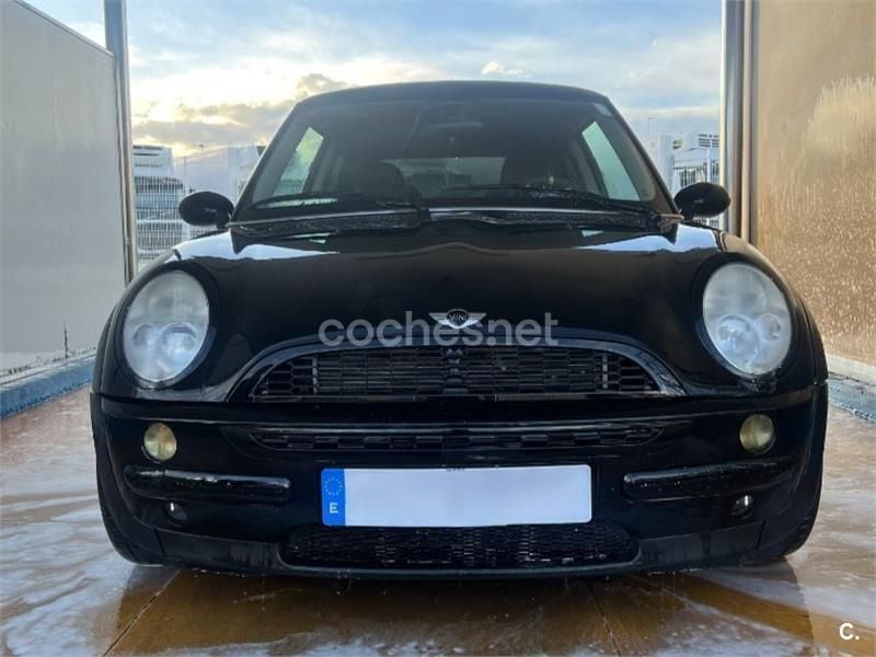 Negro Usado 2003 Mini Cooper Utilitario | 4500 € (Un poco caro) - Imagen 1/4