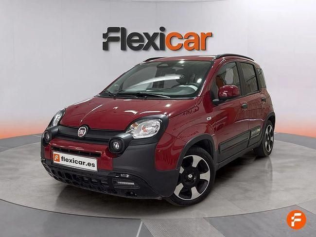Usado Fiat Panda 70 CV (51 kW) 2024 Rojo Utilitario