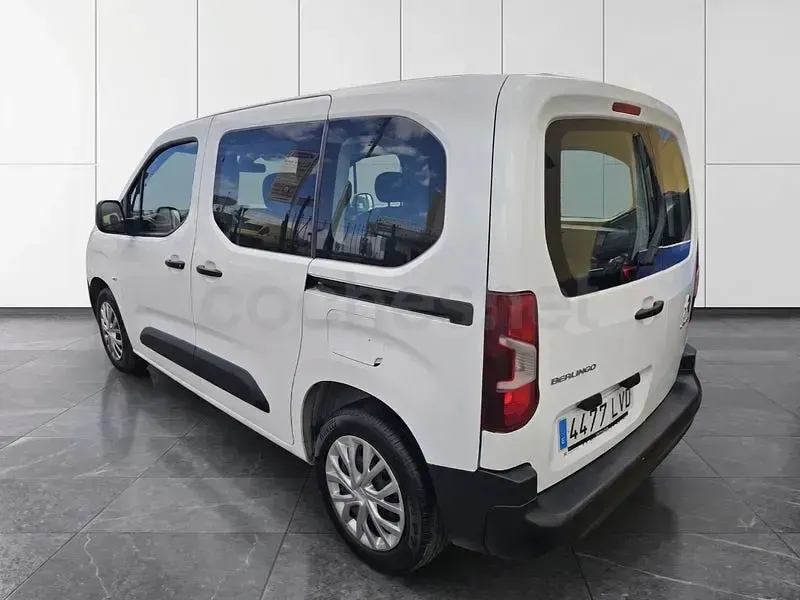 Käytetty Citroën Berlingo Live 102 HP (75 kW) 2021 Valkoinen Tila-auto