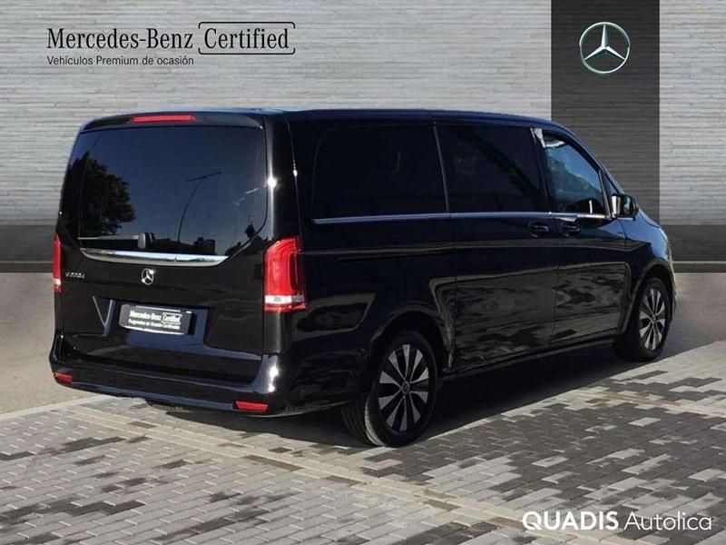 Usado Mercedes V220 Avantgarde 163 CV (119 kW) 2023 Negro Monovolumen