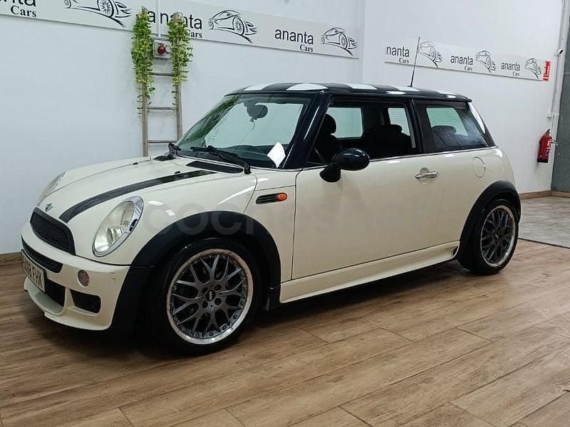 Usado Mini Cooper 116 CV (85 kW) 2006 Beige Utilitario
