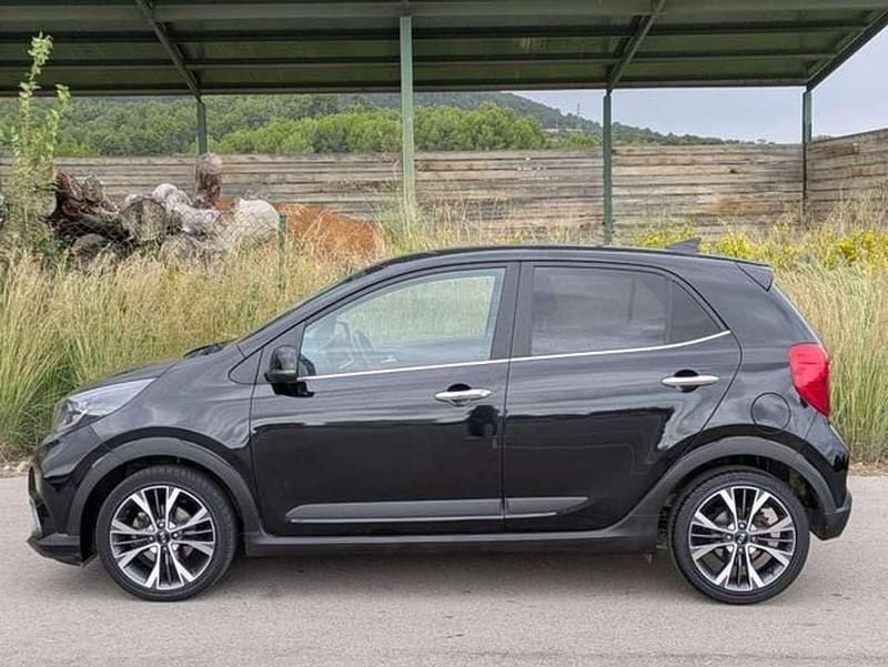 Usado Kia Picanto X-Line 101 CV (74 kW) 2021 Negro Utilitario