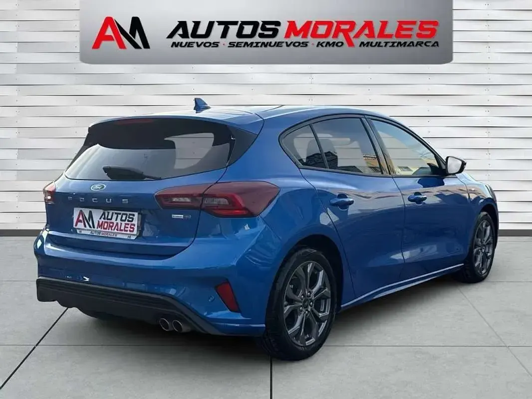 Usado Ford Focus ST-Line X 125 CV (91 kW) 2023 Azul Utilitario