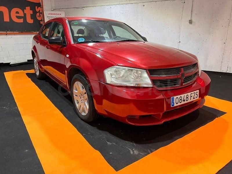 Usado Dodge Avenger SE 156 CV (114 kW) 2008 Rojo Berlina