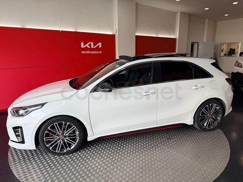 Usado Kia Ceed GT GT 204 CV (150 kW) 2021 Blanco Berlina