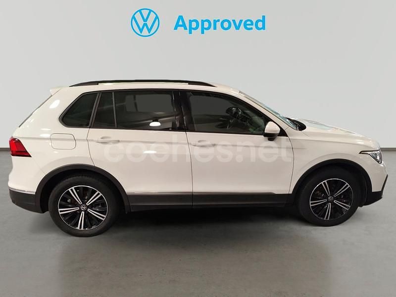 Usado VW Tiguan Life 150 CV (110 kW) 2021 Blanco SUV