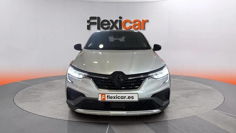 Usado Renault Arkana 145 CV (106 kW) 2022 Blanco SUV