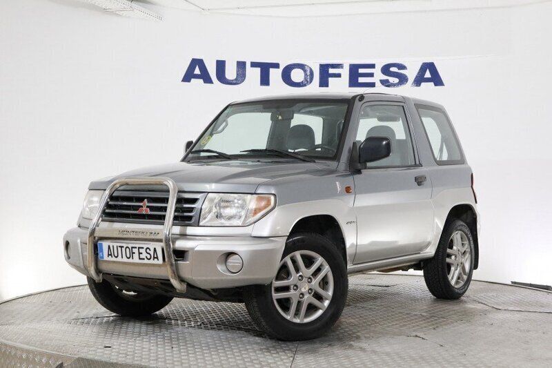 Gris Usado 2003 Mitsubishi Montero SUV | 6150 € (Super precio) - Imagen 1/4