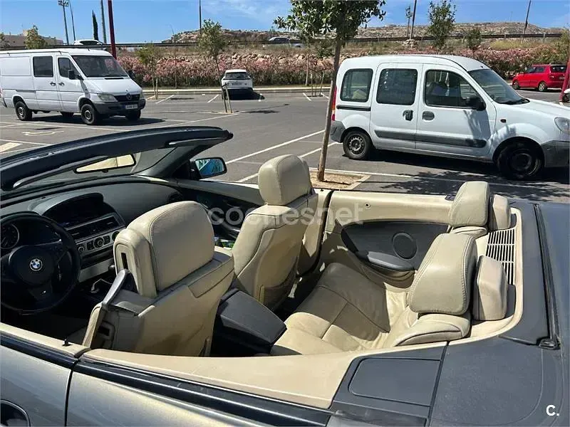 Usado BMW 630 Cabriolet 258 CV (189 kW) 2005 Gris / plata Descapotable