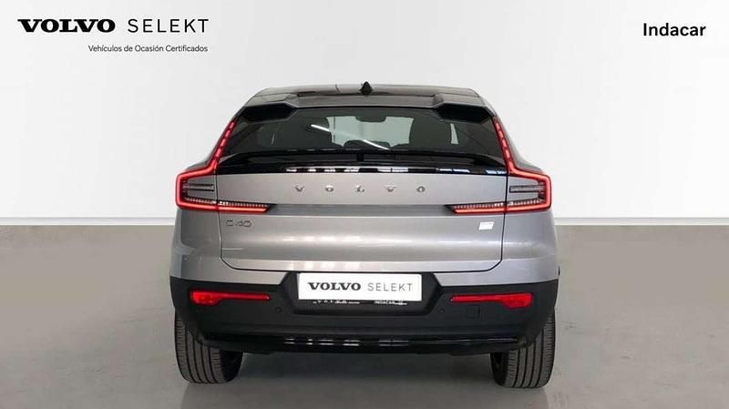 Usado Volvo C40 Plus 175 kW (238 CV) 2023 Plateado SUV