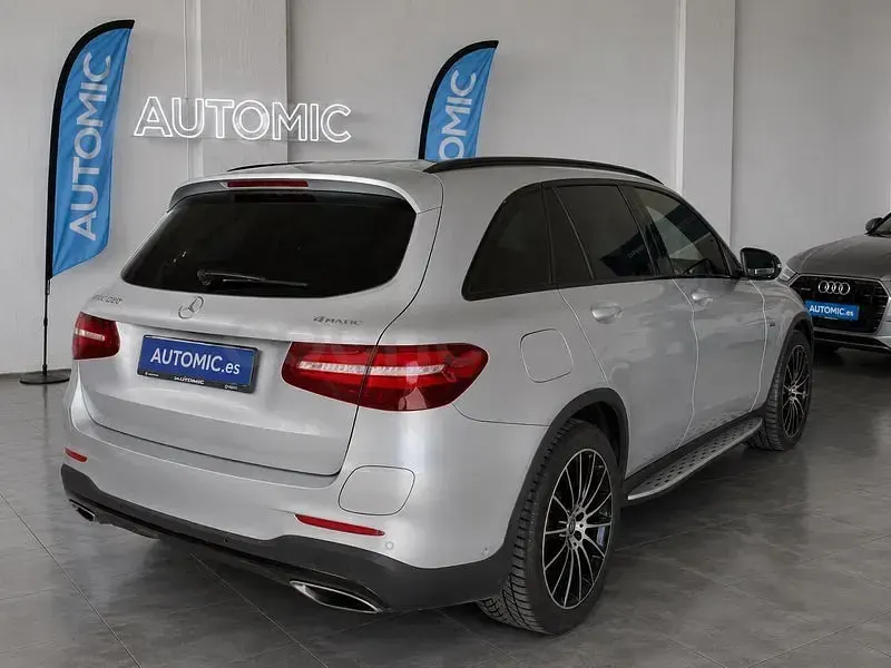 Usado Mercedes GLC350 320 CV (235 kW) 2018 Gris / plata SUV
