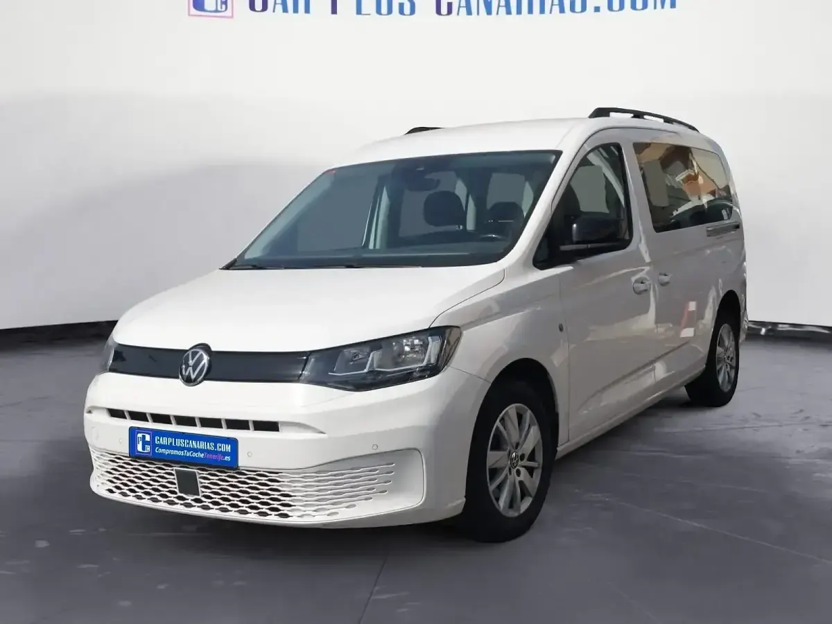 Usado VW Caddy Maxi 114 CV (83 kW) 2023 Blanco Monovolumen