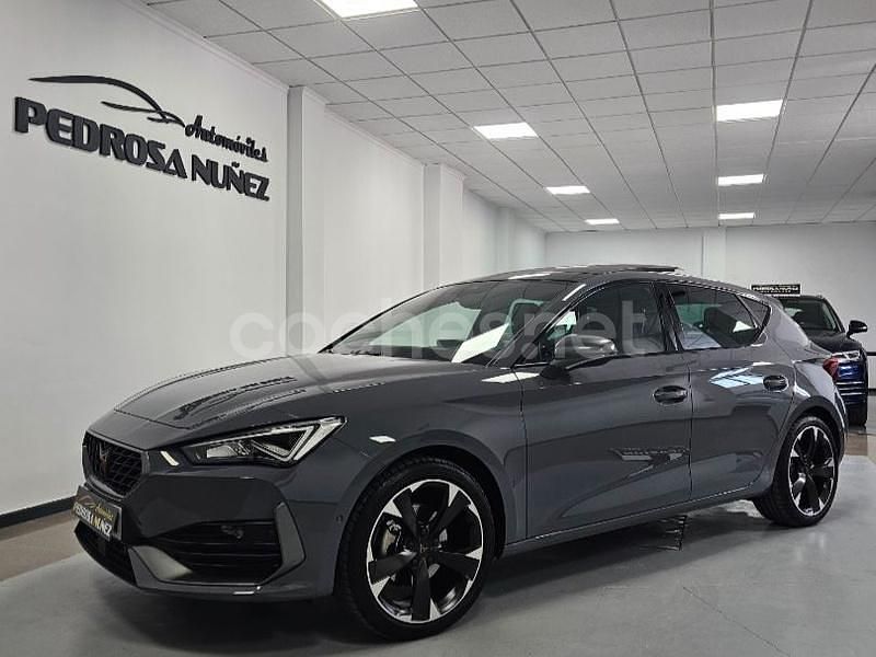 Gris / plata Usado 2024 Cupra Leon Berlina | 26.000 € (Buen precio) - Imagen 1/4